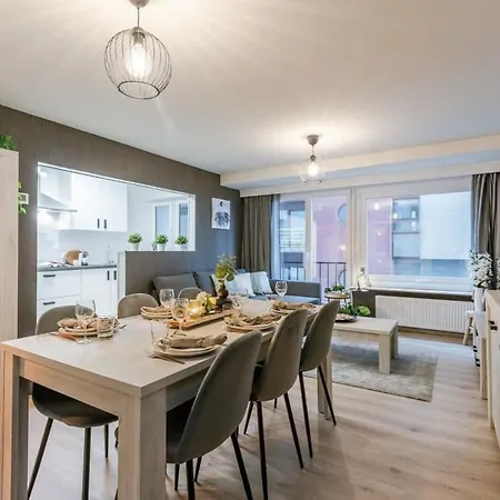 Lovely With Lateral Seaview * Blankenberge